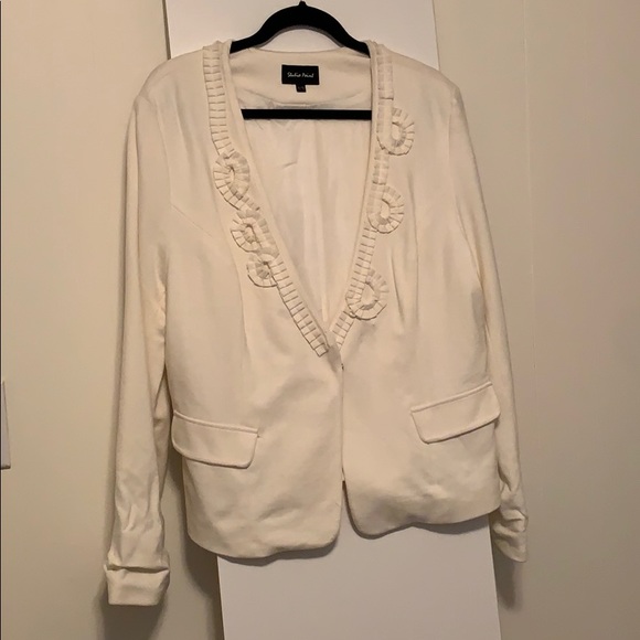 Cream blazer - Picture 1 of 2